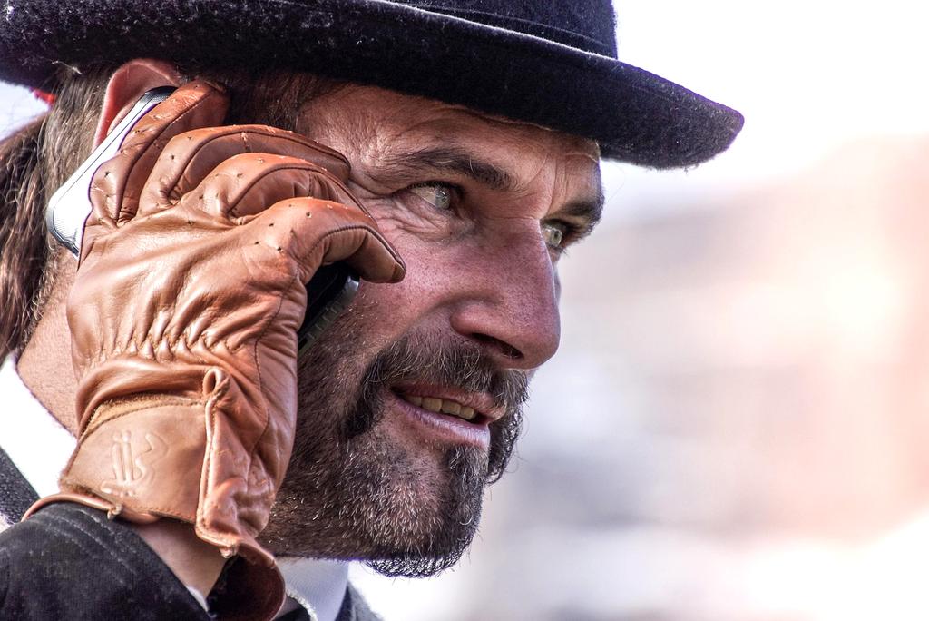 Gants à retour haptique pour VR